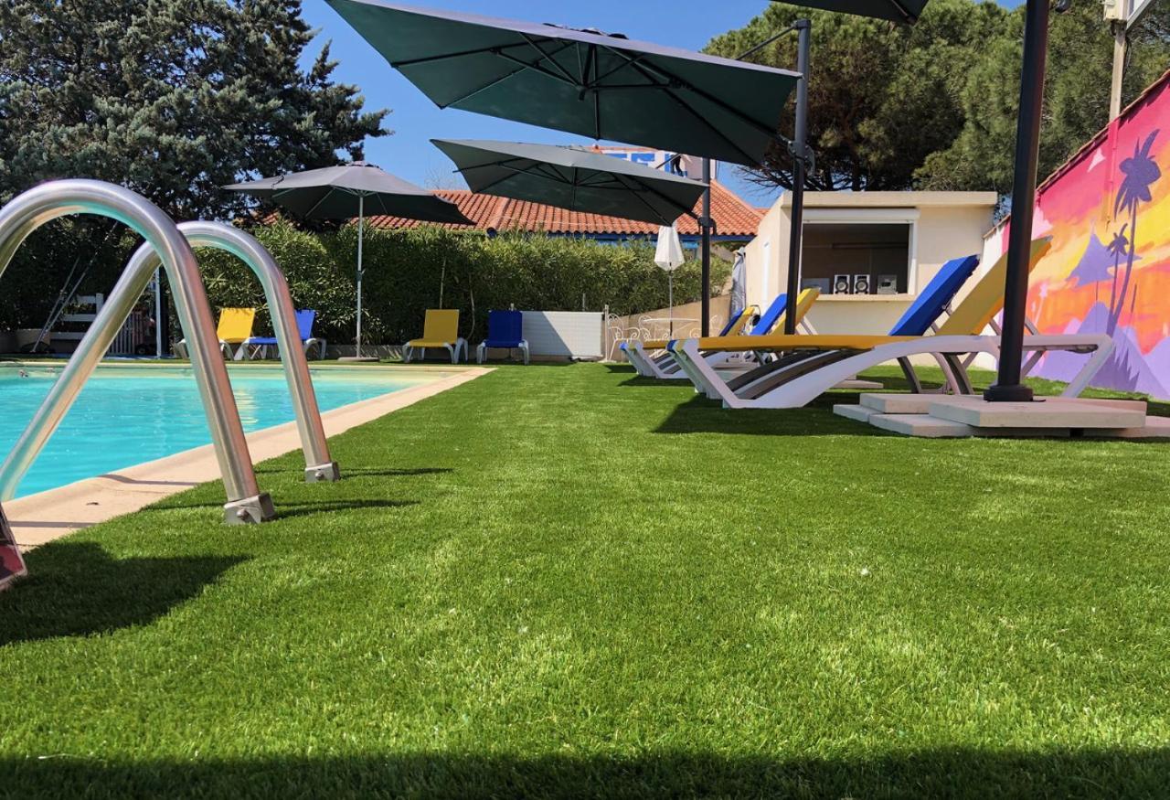 Hotel Des 4 Vents "Esprit Camargue" Aigues-Mortes Dış mekan fotoğraf
