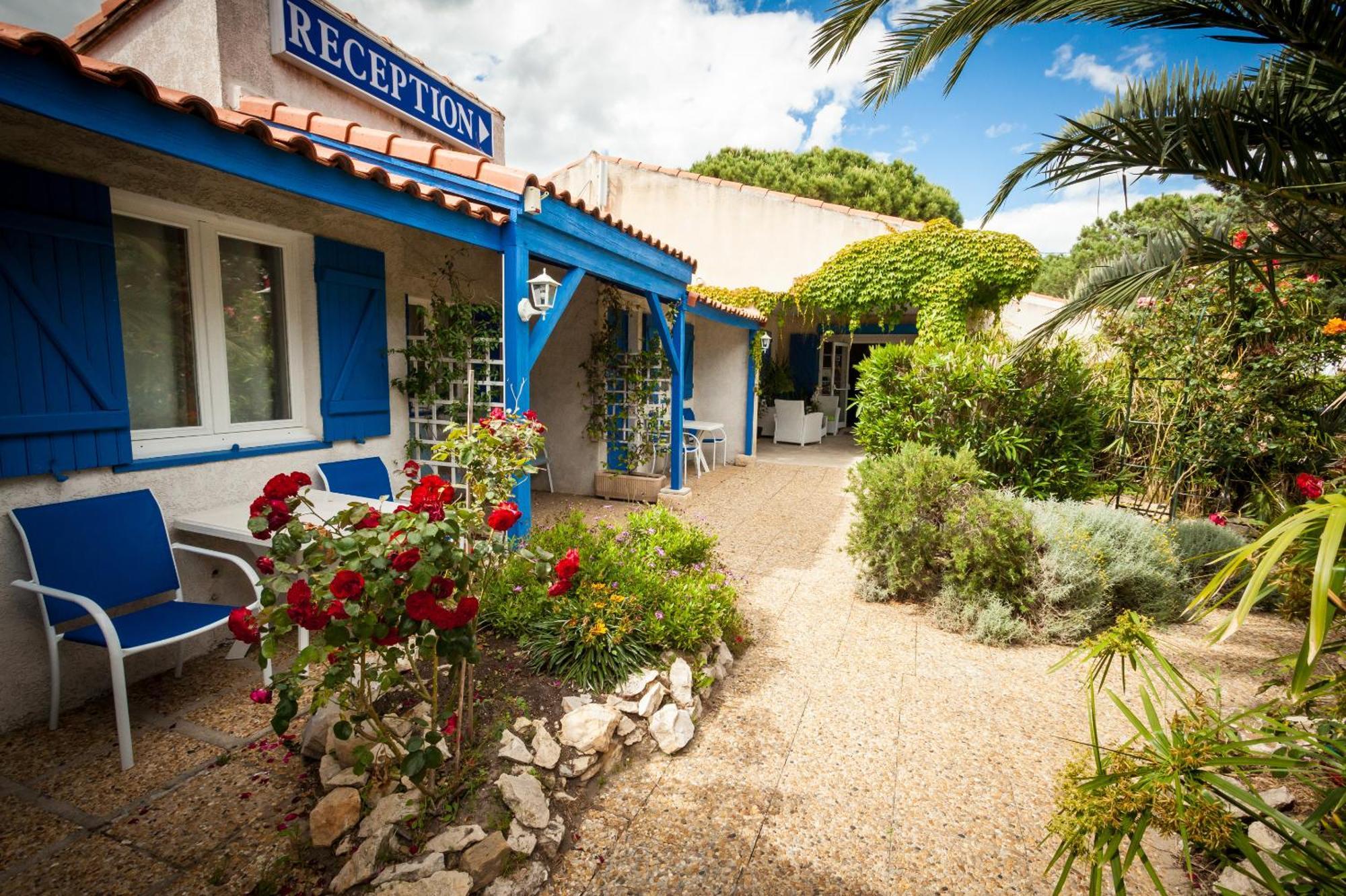 Hotel Des 4 Vents "Esprit Camargue" Aigues-Mortes Dış mekan fotoğraf